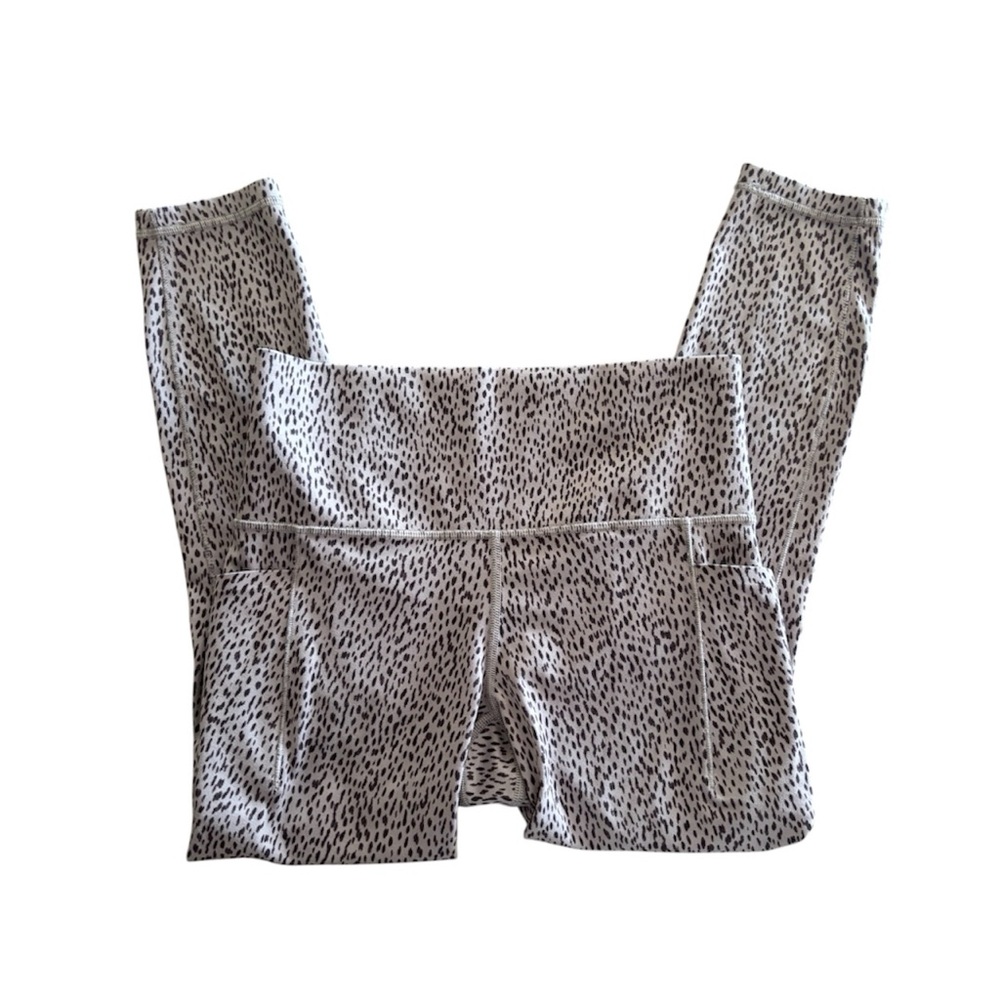 Athleta Leopard Print 7/8 Leggings